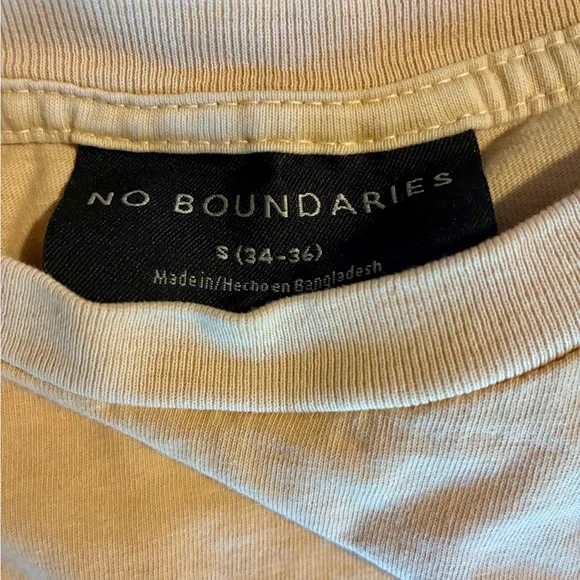 Alton Brooke Original – “Sunshine Is My Favorite Color” Graphic Tee - Picture 4 of 5